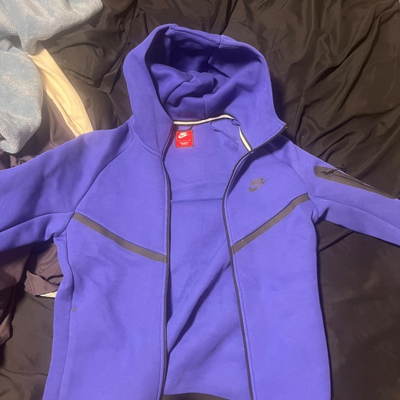Nike Tech Fleece full set mauve (hoodie + joggers) - Picture 2 of 2